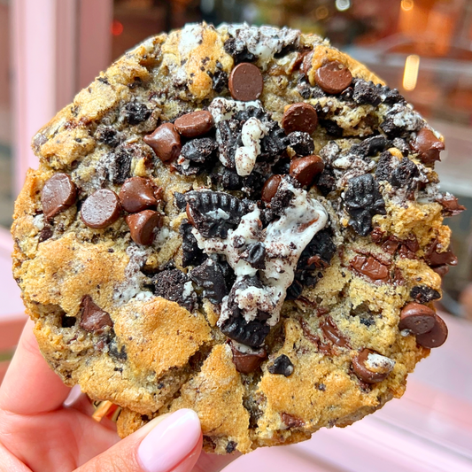 COOKIES & CREAM COOKIE